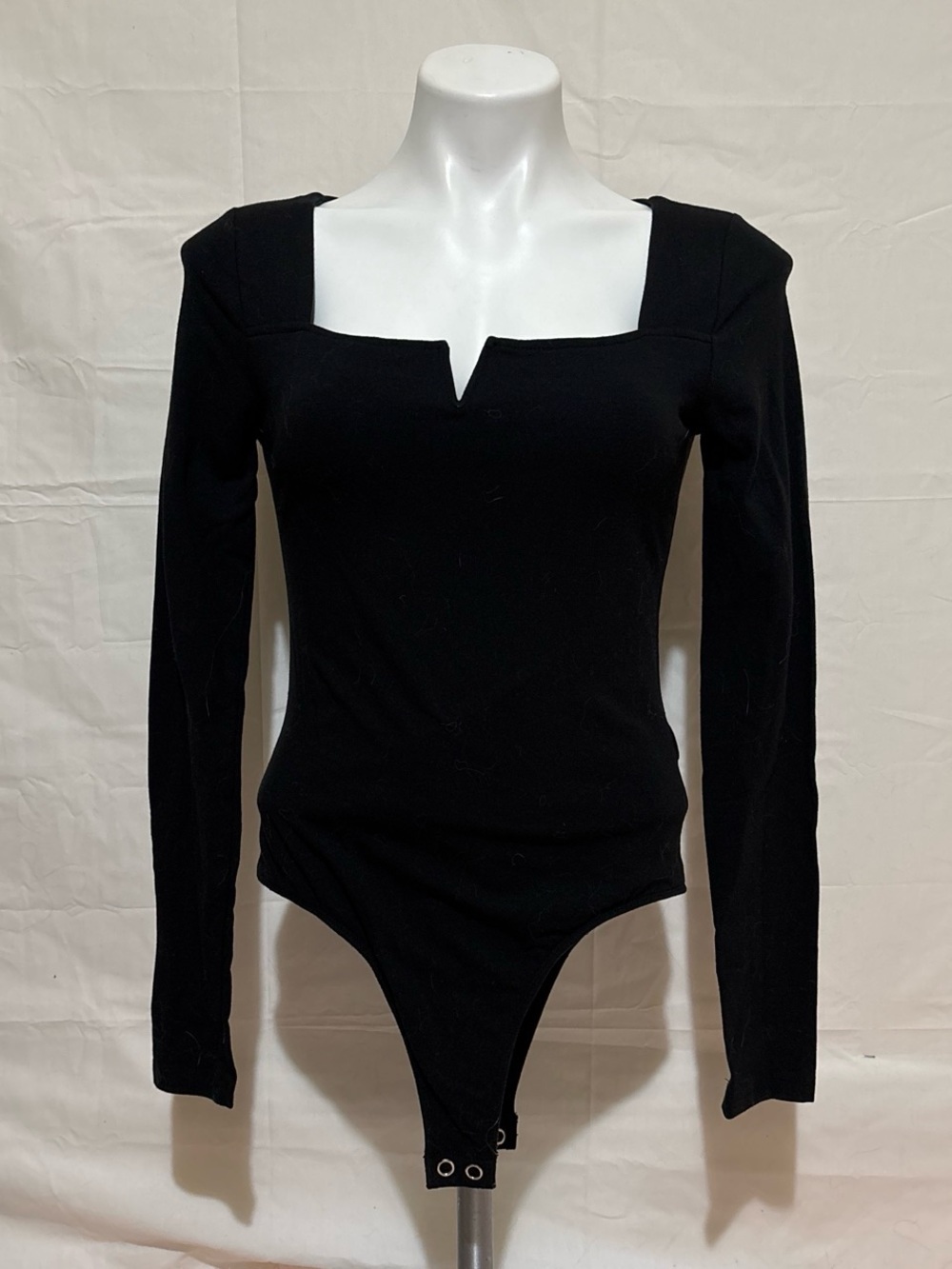Vylette black square neck bodysuit size medium